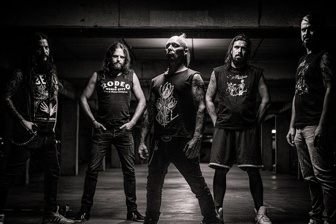BARK presenta “Written in Stone”