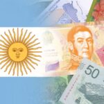 Cuál es la tasa de cambio actual del peso argentino al peso chileno billetes-pesos-argentinos-y-chilenos-juntos