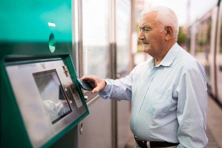 Cómo puedo usar Home Banking para retirar efectivo sin tarjeta