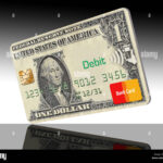 tarjeta-de-credito-con-billetes-de-dolar