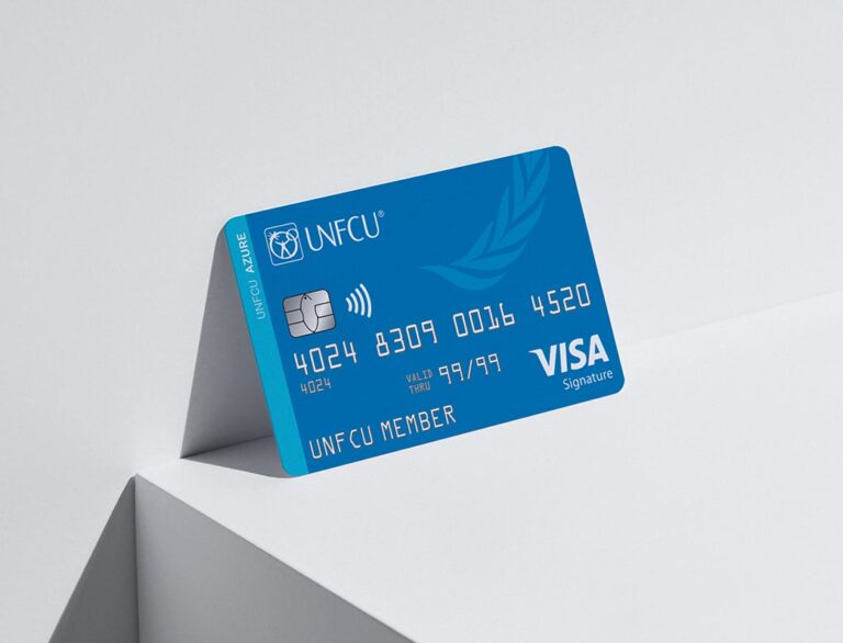 tarjeta visa junto a compras cotizadas